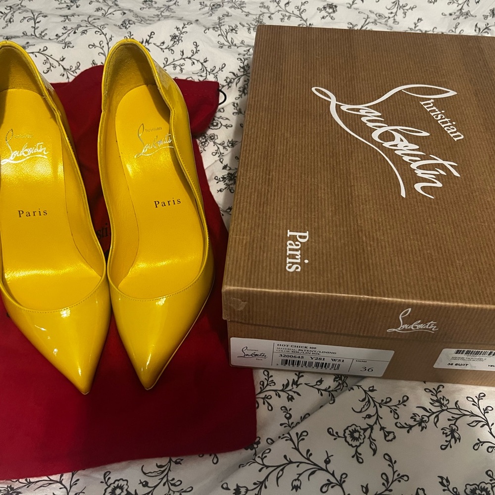 Christian Louboutin Women's Yellow Pumps